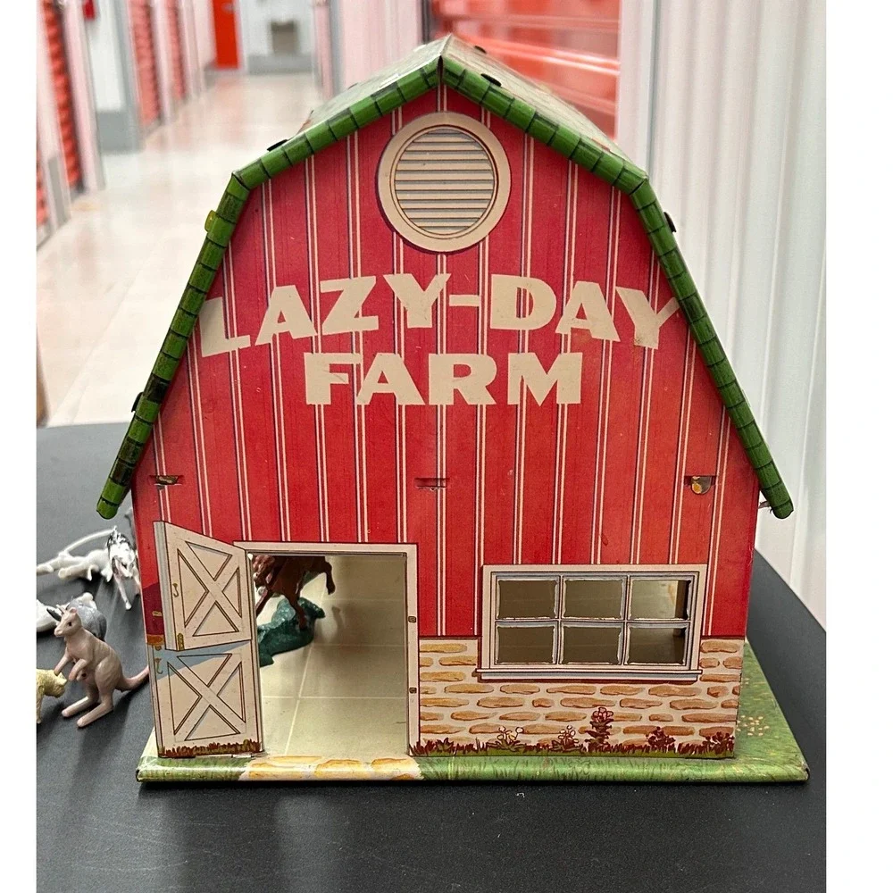 Vintage Ohio Art Lazy-Day Farm Tin Litho Barn with Plastic Animal Figures Set‎